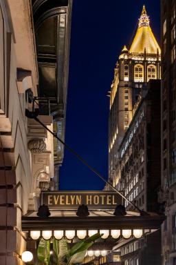 The Evelyn NoMad - Housity