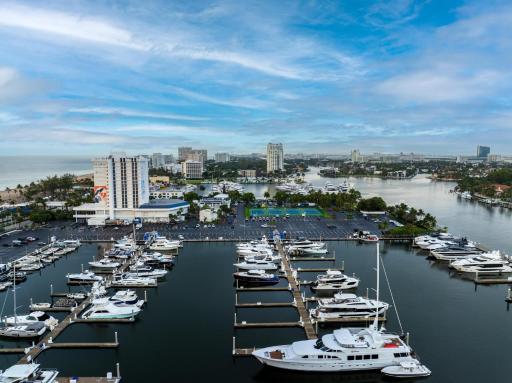 Hotel Maren Fort Lauderdale Beach, Curio Collection By Hilton - Housity