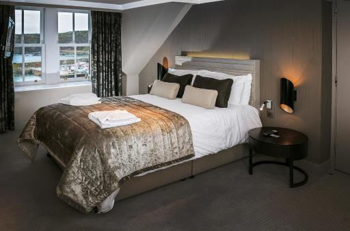 The Marine Hotel - Housity