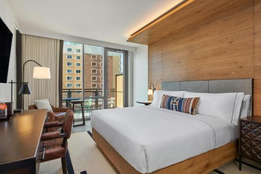 Canopy By Hilton San Antonio Riverwalk - Housity