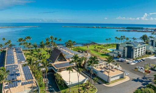 Maui Beach Hotel - Housity