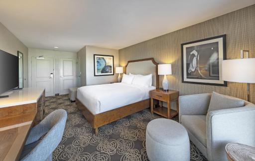 Redondo Beach Hotel, Tapestry Collection by Hilton - Housity