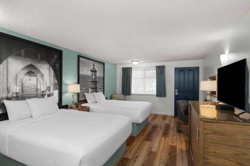 Super 8 by Wyndham Florence OR - Housity