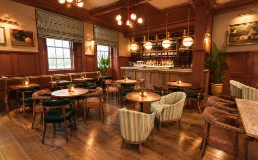 Kings Arms Hotel by Greene King Inns - Housity