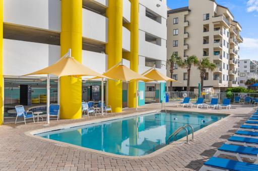 Seaside Resort - Housity