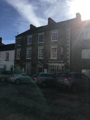 The Buck Inn - Housity