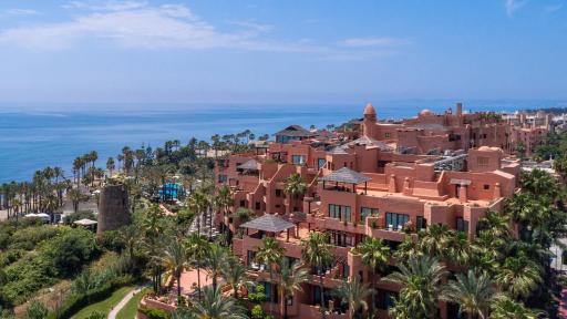 Kempinski Hotel Bahía Beach Resort & Spa - Housity
