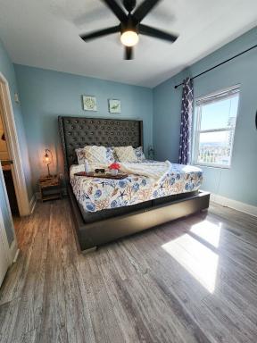 Laketown Wharf Resort 416 By Aneliya - Housity