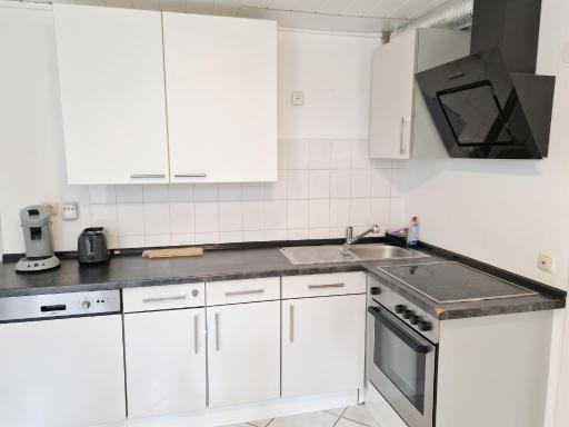 Cosy Apartment in Gross Rohrheim – 87 m² – Sunny Terrace - Housity