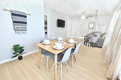The Resting Space + FREE ARBORETUM TICKETS - Housity