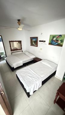 HOTEL PORTAL VICTORIA - Housity