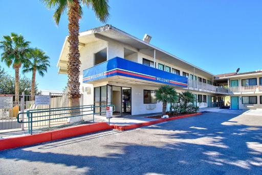 Motel 6-Nogales, AZ - Mariposa Road - Housity
