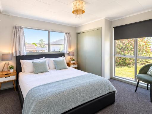Mountain Top kiwi star holiday home - Housity
