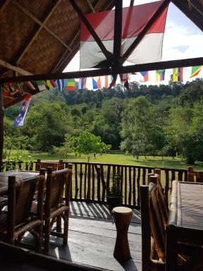 Batu Kapal Guest House & Jungle trekking - Housity