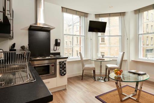Braid Apartments by Mansley - Housity