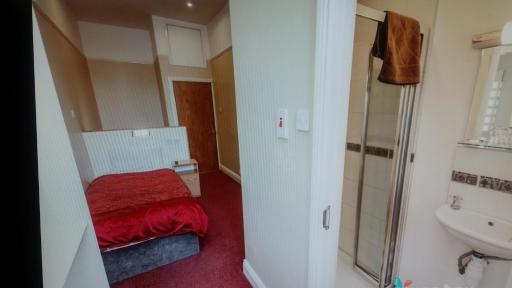 Parkway Guesthouse - Housity
