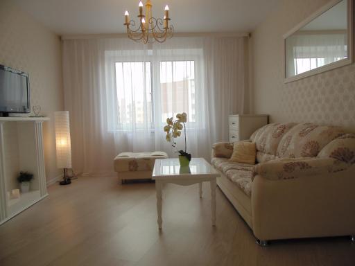 Apartment on Bogatyreva 27 - Housity