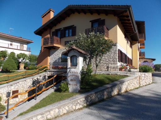 Hotel Altopiano Delle Rocche - Housity