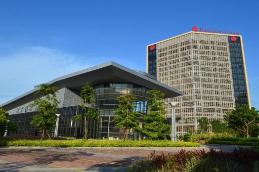 Ramada Plaza Huizhou East - Housity