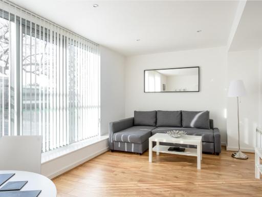 Luxury Executive Apartment City Center - Housity