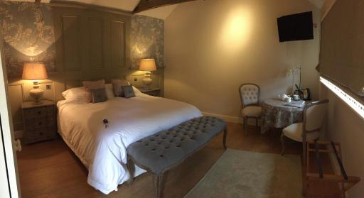 Hill Farm Bed and Breakfast - Housity