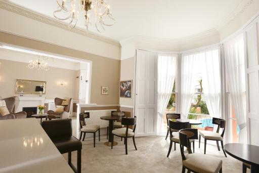 The Devon Court - Housity
