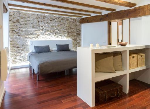 Apartments Downtown Valencia - Housity