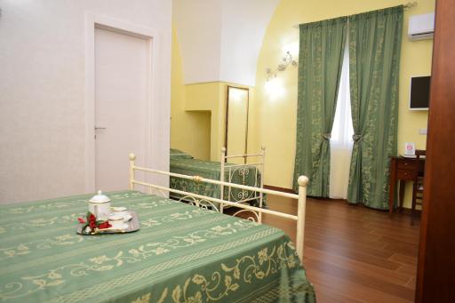 B&B Vico Napoli Salento - Hizvo