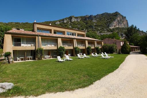 Vacancéole - Le Domaine de Chames - Pont d'Arc - Housity