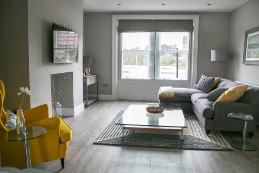 Spa Apartments - Housity
