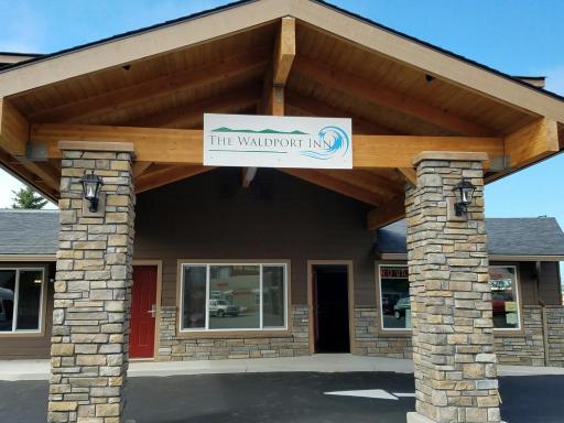 The Waldport Inn - Housity