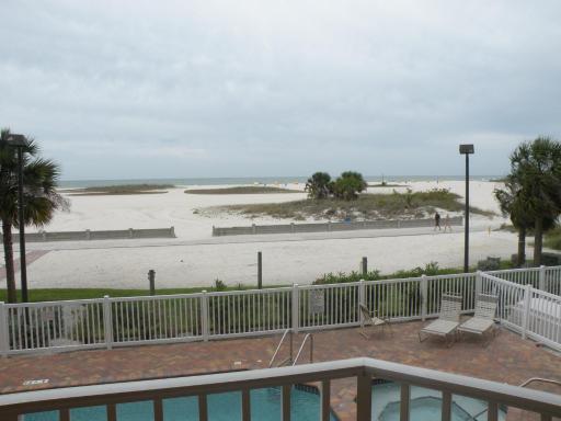 Surf Beach Treasure Island Resort - Housity