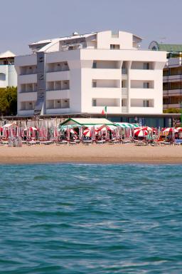 Hotel Parigi - Housity