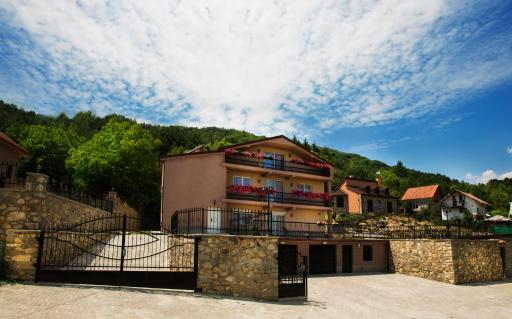 The Green Apartments - Housity