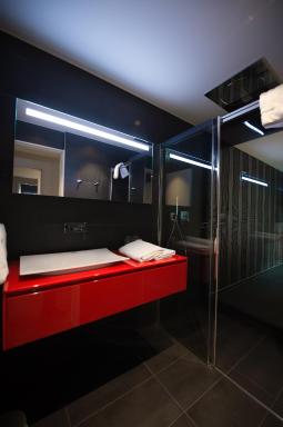 Le Cube - Housity