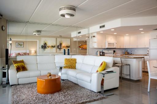 Florence - Housity