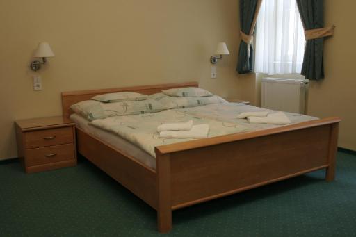 Kuckó Panzió Győr - Housity