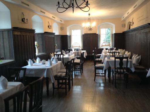 bei Zwillings Hotel & Restaurant - Housity