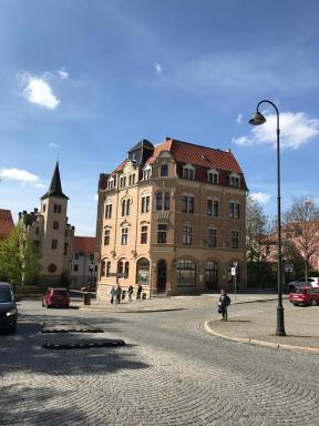 Klein Apartment mit 2 Ferienwohnungen - Housity