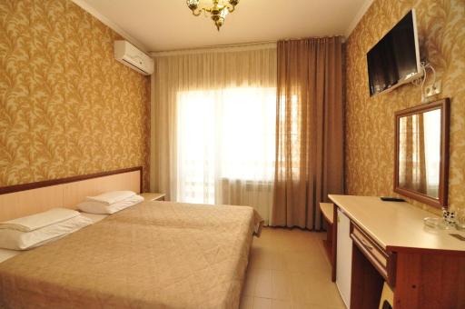 Guest House Kristiel - Housity