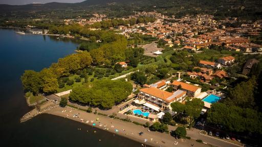 Le Naiadi Park Hotel Sul Lago - Housity