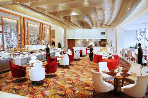 Glarun Jinling Hotel - Housity