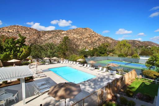 Riviera Oaks Resort - Housity