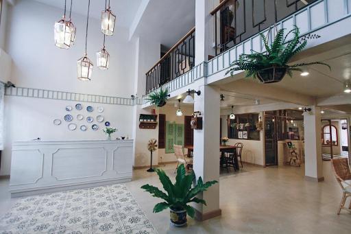 Vera Nidhra - Self check-in after 6pm - Housity