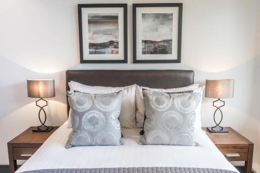 City Aldgate Apartments - Housity