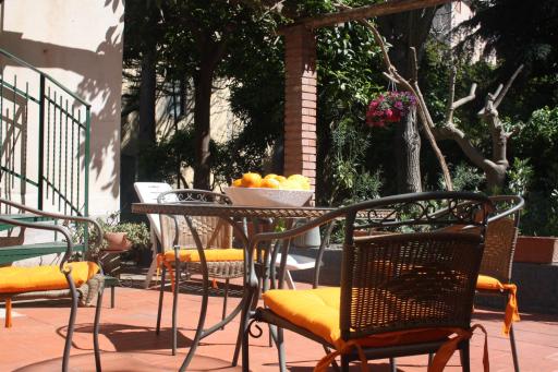 Casa Ale con giardino pensile - Housity