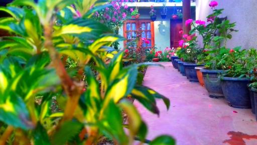 Moon Plain Inn - Housity