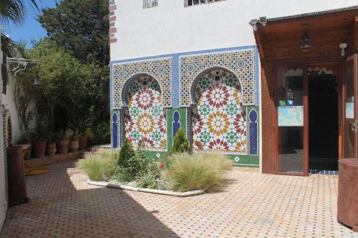 Malabata Guest House - Housity