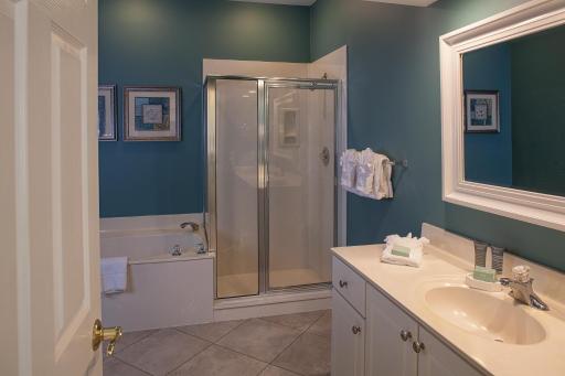 Shipyard by Spinnaker Resorts - Housity