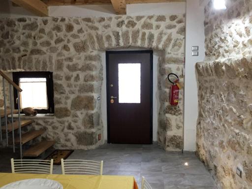 La finestra sul lago - Housity